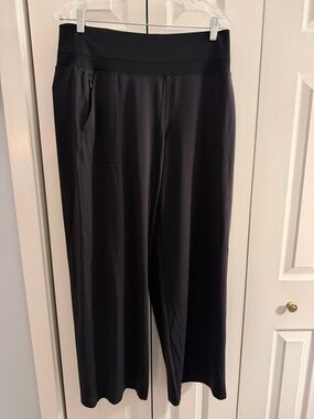 ATHLETA Venice Wideleg Pants (L)